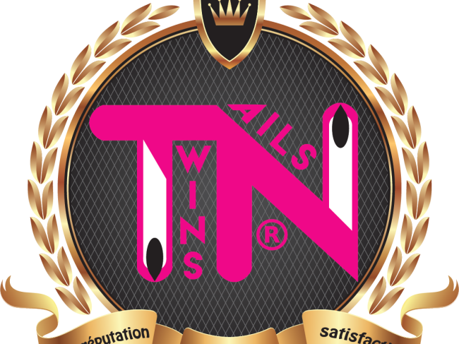 Twin’s Nails by Isabelle LEBOEUF